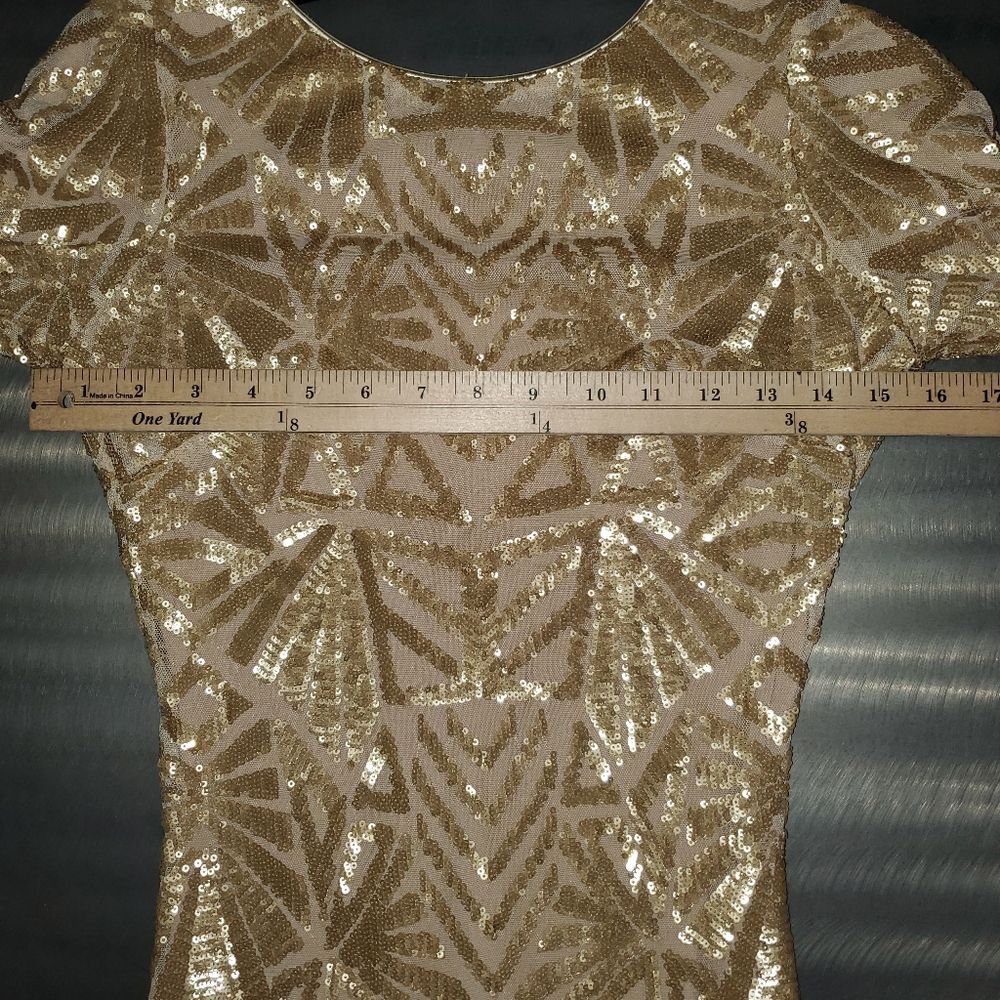 Dress The Population Emery Long Sleeve Blush Gold Sequin Open Back Dress Deco S - Picture 12 of 16